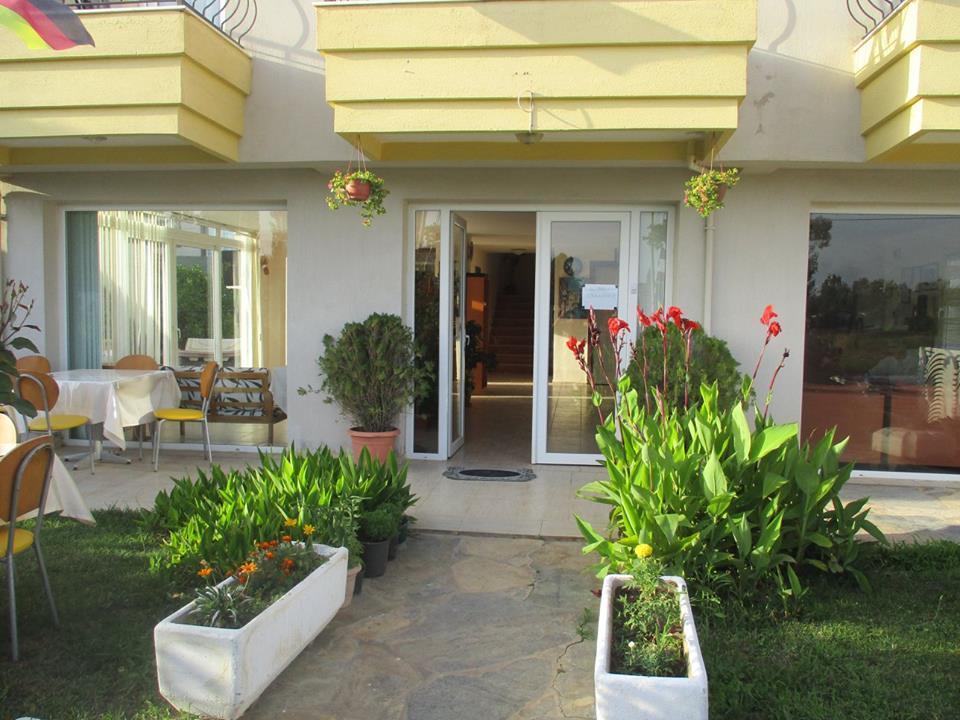 Mandarin Beach Otel Gumuldur Exterior photo